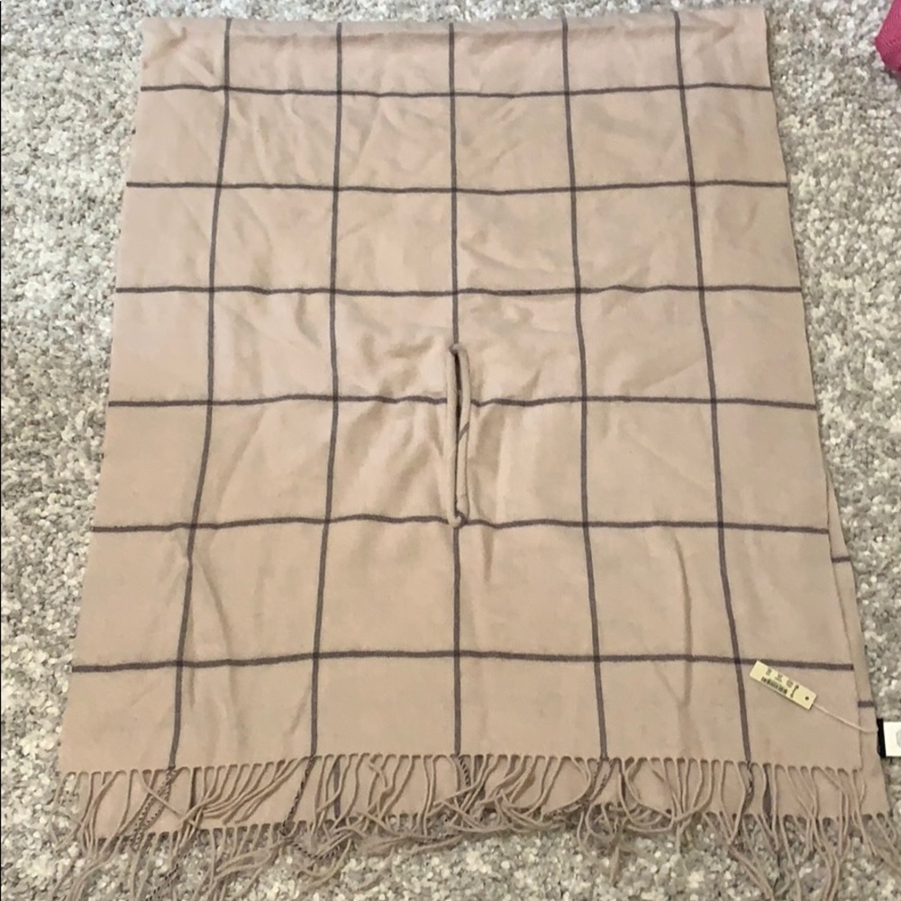 Brand new Madewell poncho cream with grey stripe